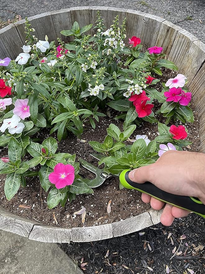 Weeding Set - Includes Dandelion Weeder, Weeding Fork, Patio Crack Weeder