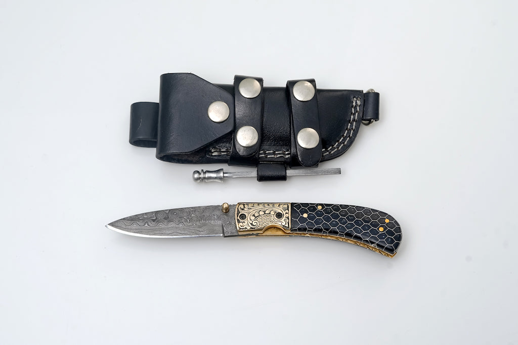 Hand-Engraved Damascus Folding Knife with Honeycomb Handle - TK-417
