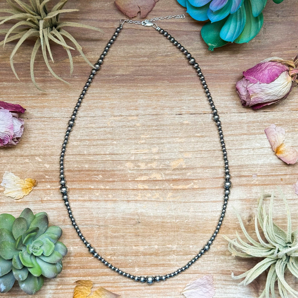 22 inch Sterling Silver Pearls graduated necklace