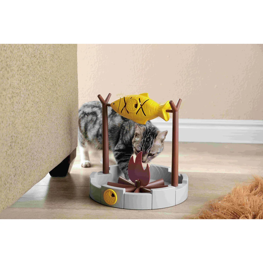 Interactive Cat Treat Dispenser & Slow Feeder – Grilled Fish Puzzle Toy