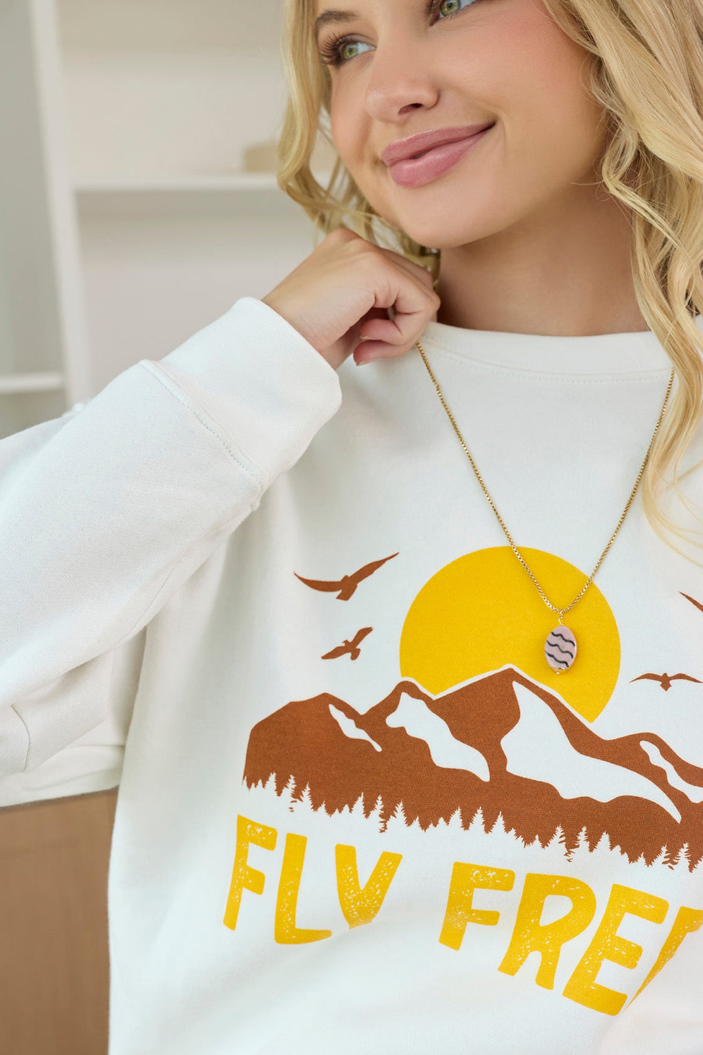 Fly Free Oversized Sweatshirt