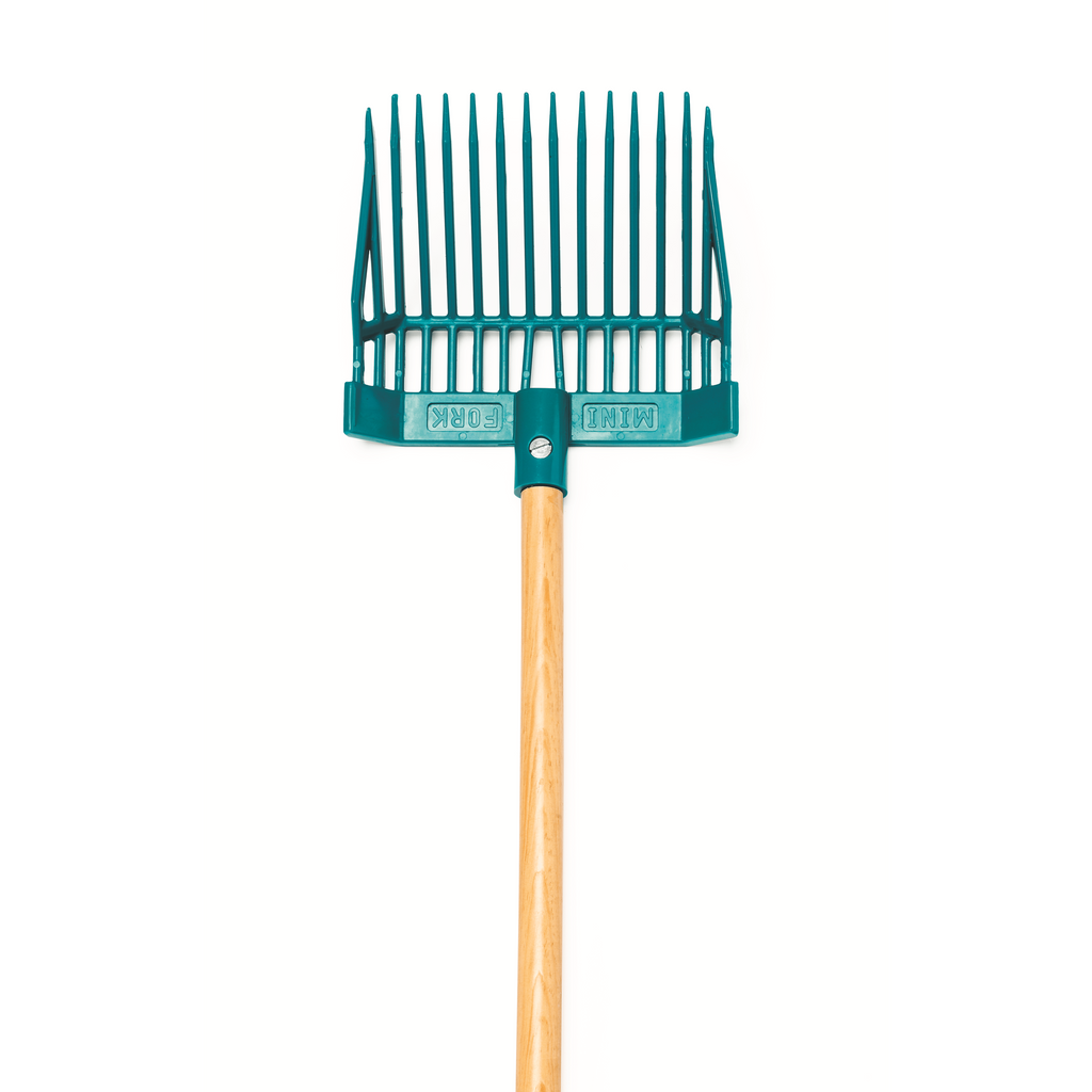 KD-140 Kiddie Fork | Child-Sized Stall Fork for Barn and Backyard Cleanup