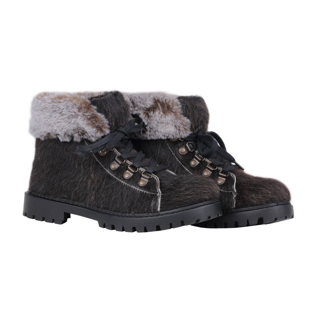 Turbulent Boots