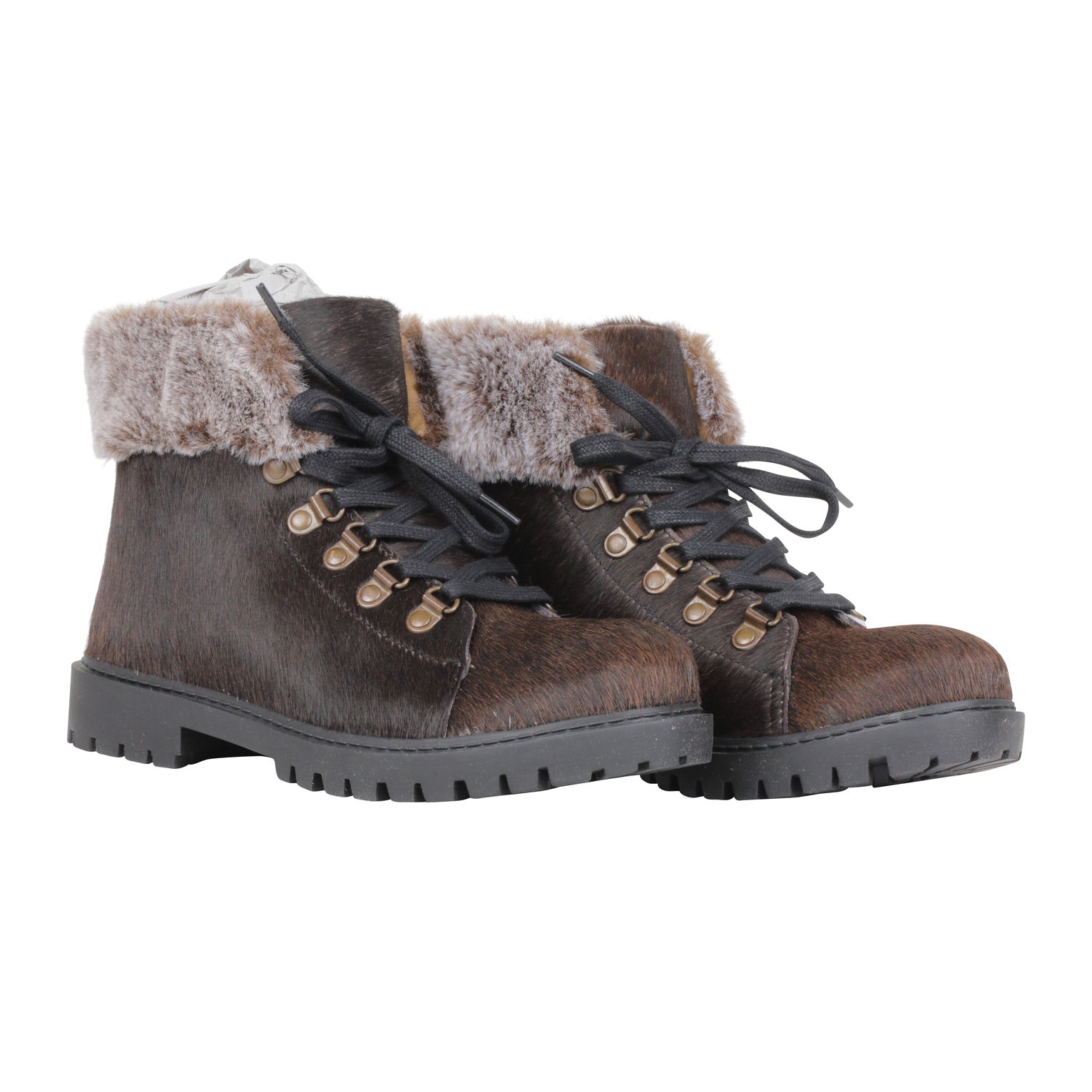 Turbulent Boots