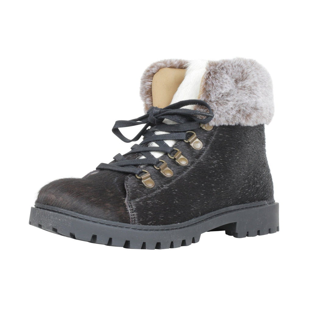 Turbulent Boots