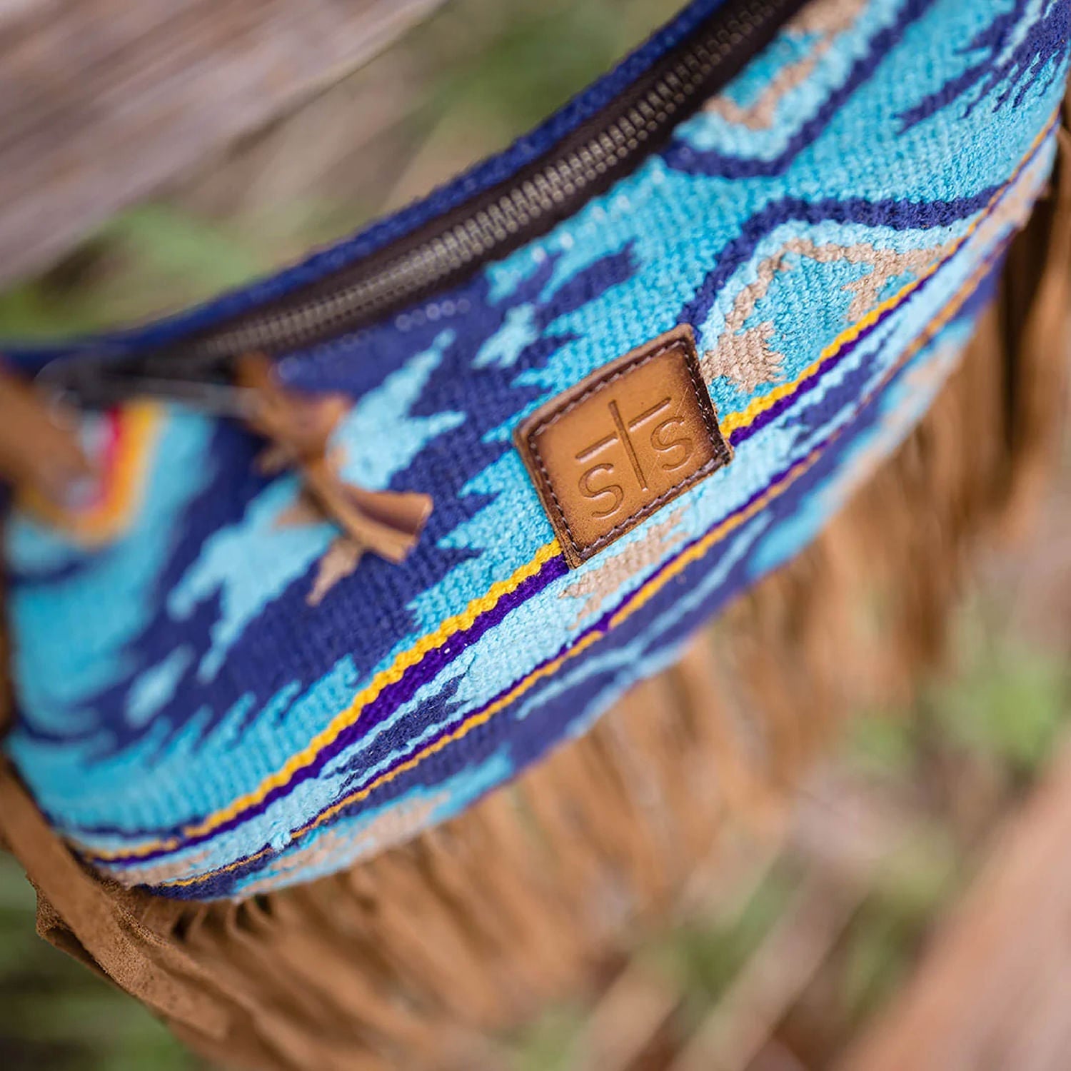 STS Women's Mojave Sky Nellie Western Fringe Purse